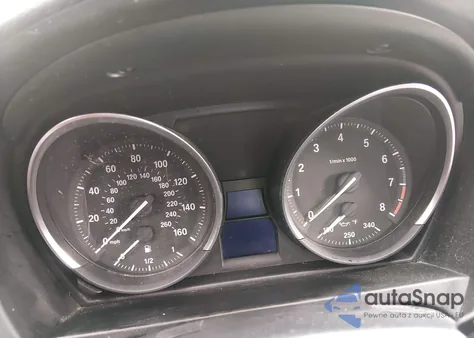 2013 BMW Z4 Sdrive35I z USA, uszkodzony, nr VIN WBALM7C57DE385435